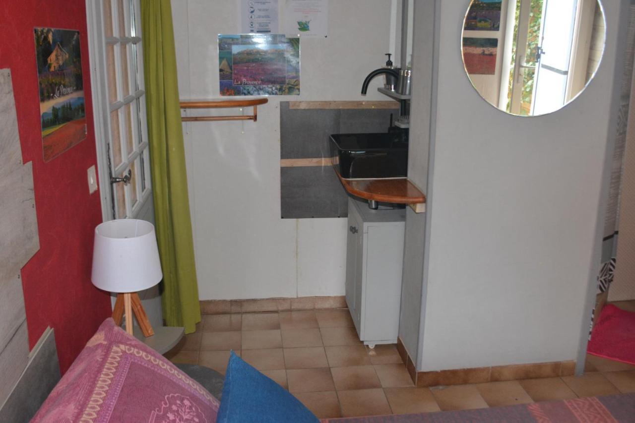 Bed and Breakfast Mas Les Cigales Roaix Zewnętrze zdjęcie